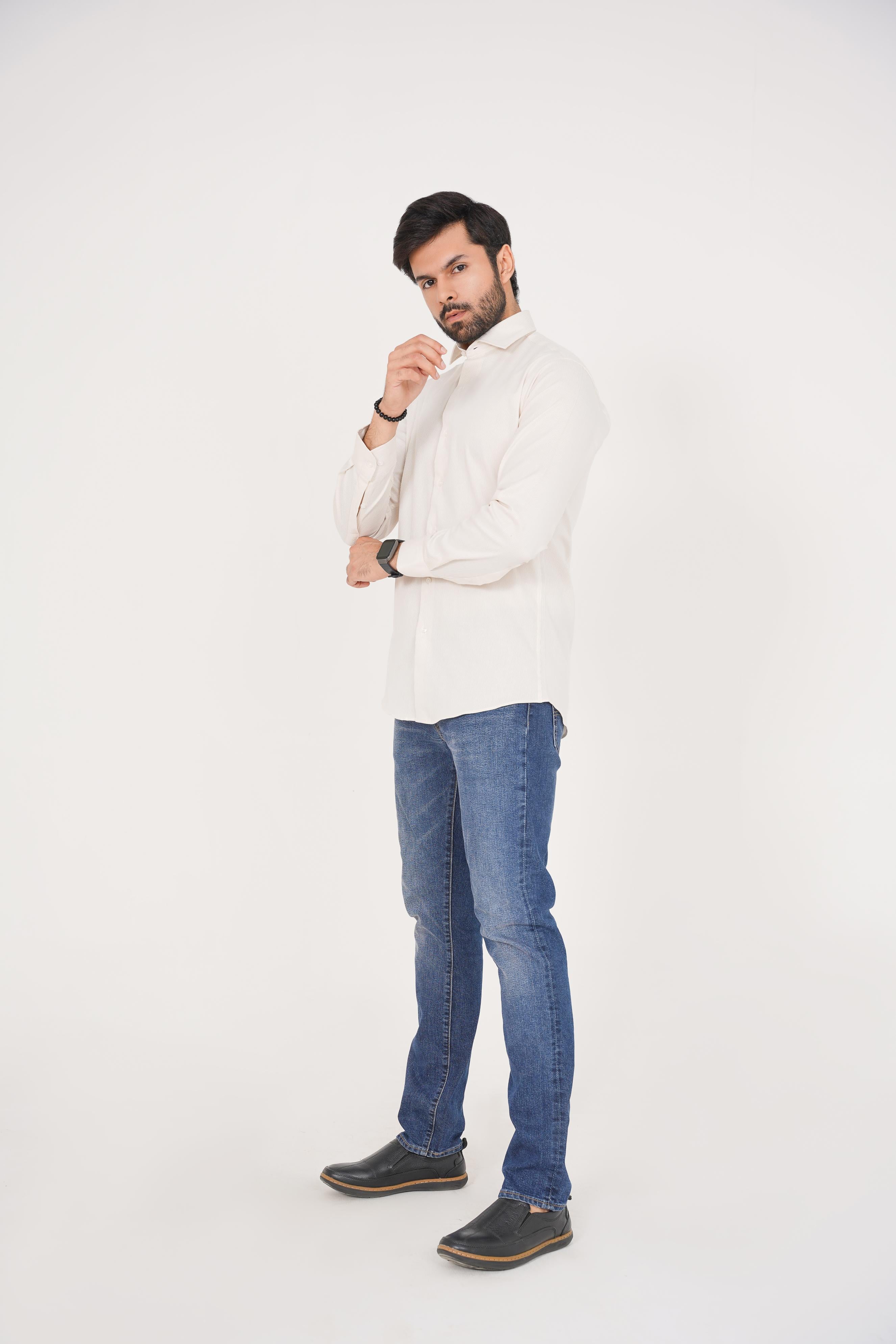 ZARA Men’s  Regular Fit  Striped Dress Shirt – Off-White