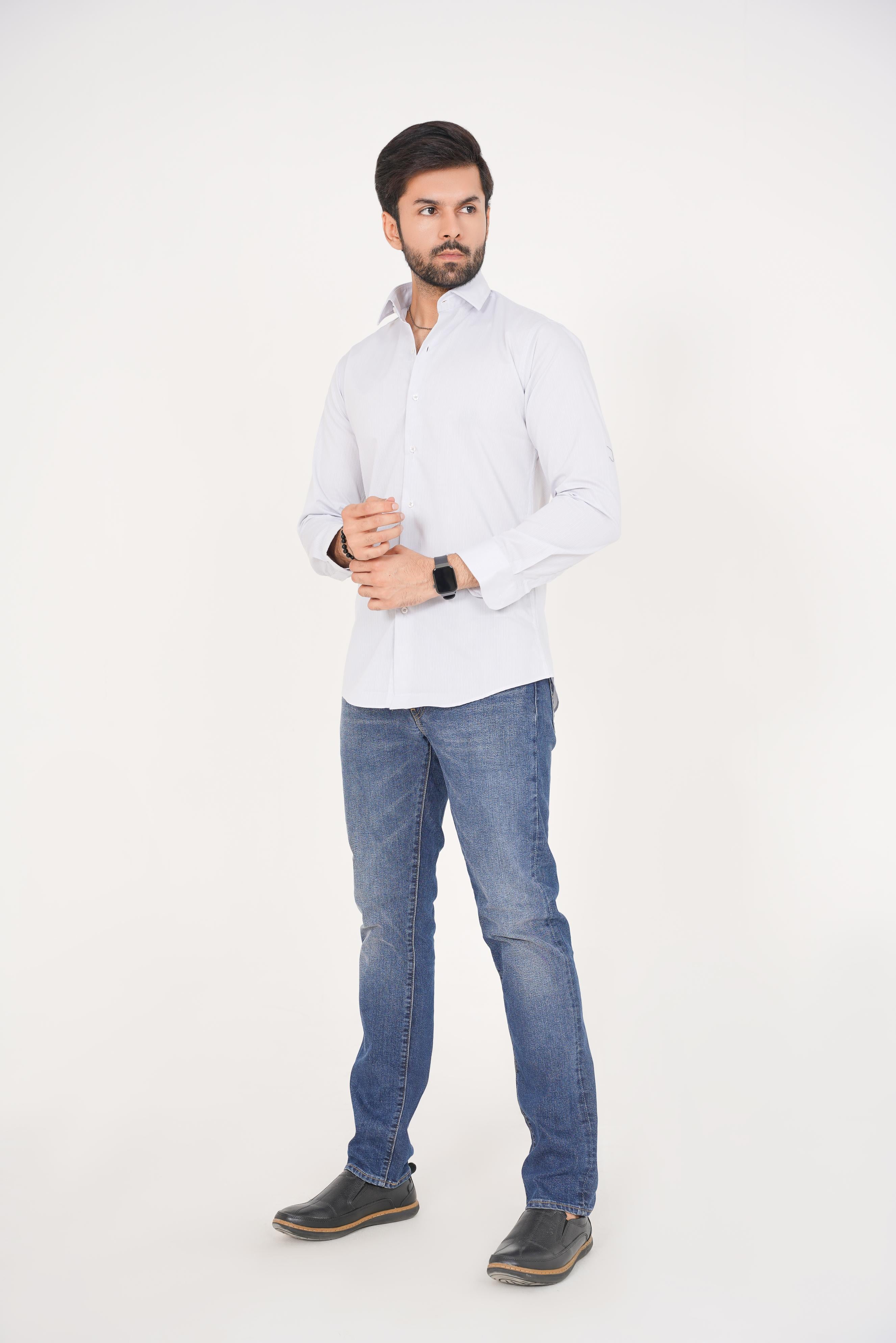 ZARA Men’s  Regular Fit  Striped Dress Shirt – Light Blue